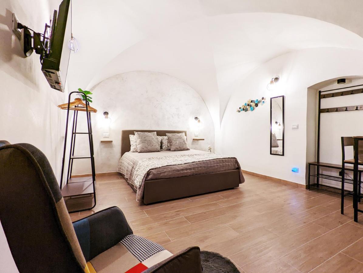 Dama Suite Love & Private Jacuzzi Bari Zewnętrze zdjęcie